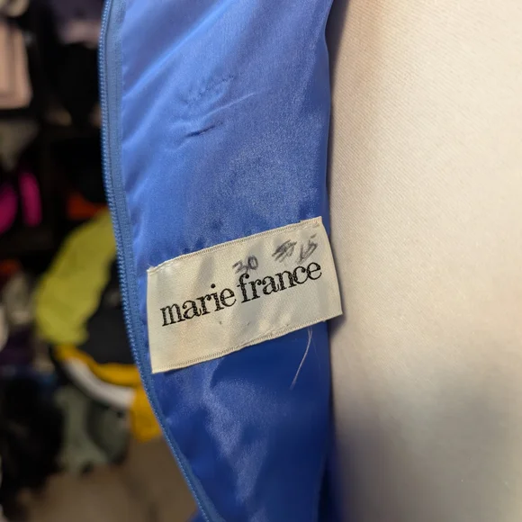 *Sold*Elegant Blue Dress with V-Neck - Picture 6 of 6